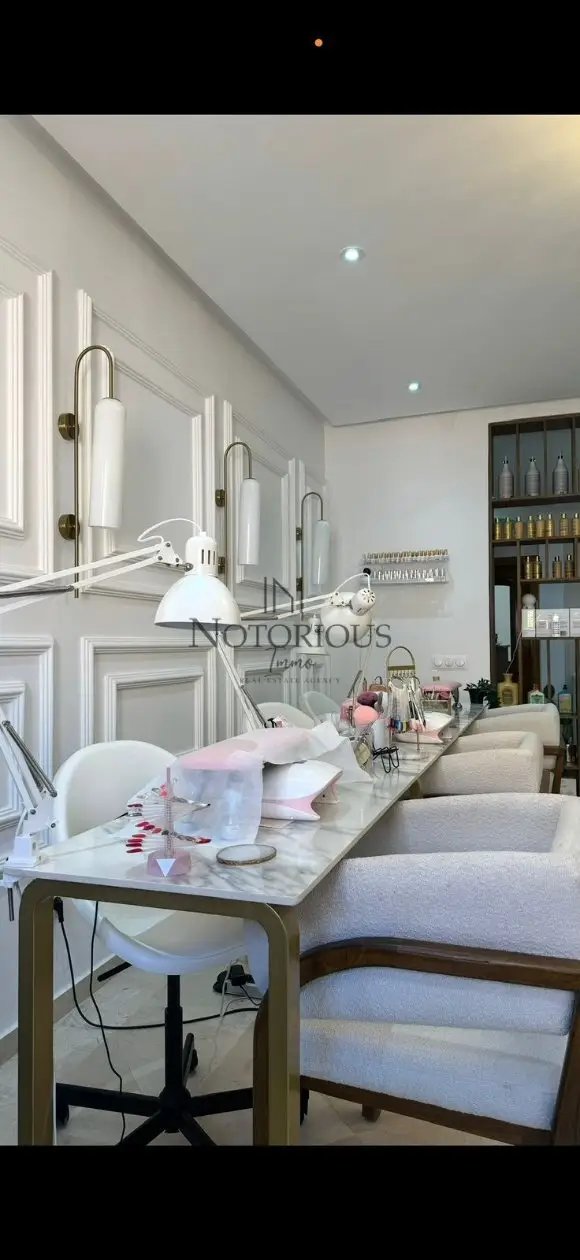 Salon de beauté à vendre ou à louer